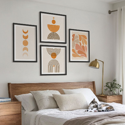 Tavelvägg ovanför soffa Abstrakta orange former