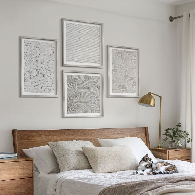 Tavelvägg ovanför soffa Sandmönster geometriska strukturer