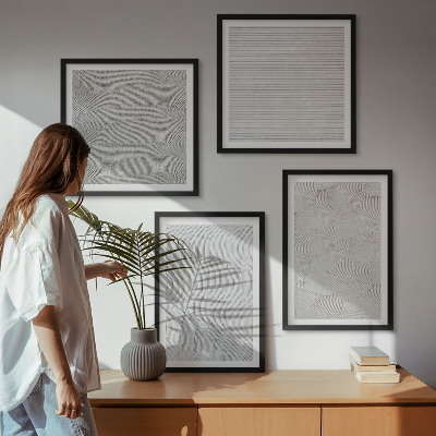 Tavelvägg ovanför soffa Sandmönster geometriska strukturer