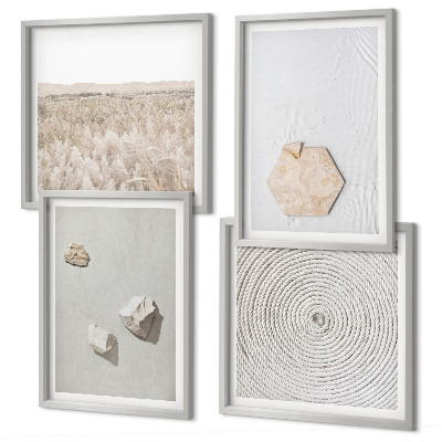 Tavelvägg ovanför soffa Ljusa boho sandtexturer