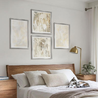 Tavelvägg med 4 tavlor Ljus texturerad färgdesign