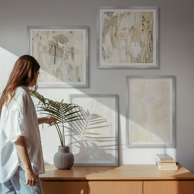 Tavelvägg med 4 tavlor Ljus texturerad färgdesign