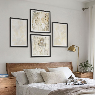 Tavelvägg med 4 tavlor Ljus texturerad färgdesign