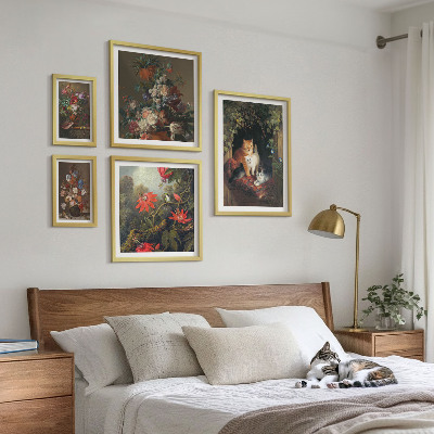 Set om 5 tavlor Blommiga katter i vintagestil