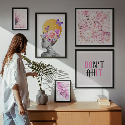 Väggdekoration tavelset Blommotiv med en kvinna