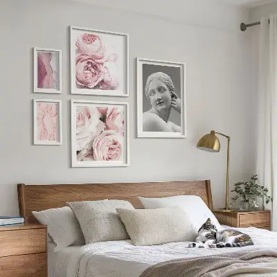 Klassiska blomsterskulpturer set om 5 tavlor