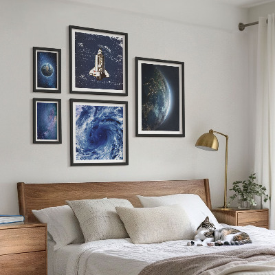 Tavelvägg med 5 tavlor Jordens kosmiska landskap