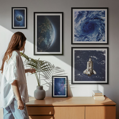 Tavelvägg med 5 tavlor Jordens kosmiska landskap