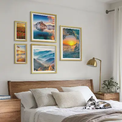 Väggdekoration tavelset med motiv av naturlandskap med hav, berg och blommor
