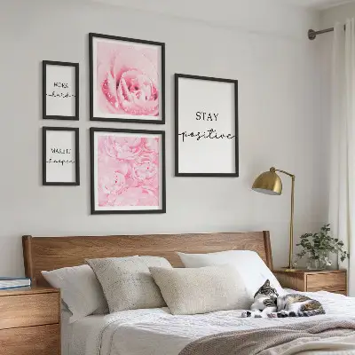 Väggdekoration tavelset med motiverande blomcitat