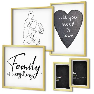 Väggdekoration i tavelset med motiv av familjevärderingar, kärlek och närhet