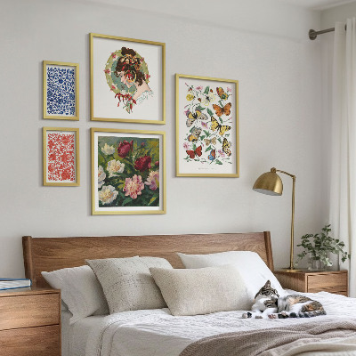 Tavelvägg med 5 tavlor Blommor fjärilar vintage dekorationer