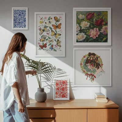 Tavelvägg med 5 tavlor Blommor fjärilar vintage dekorationer