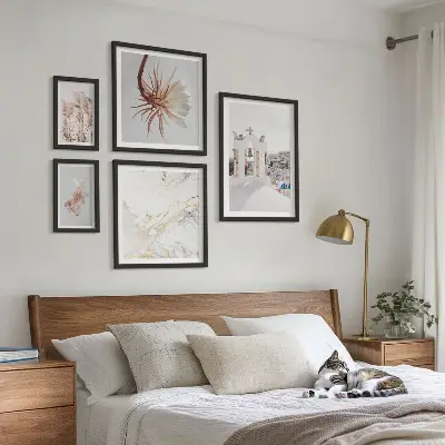 Tavelset med arkitektur och natur set om 5 tavlor med snygg utsikt