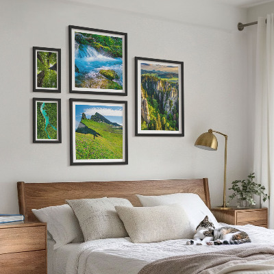 Tavelvägg med 5 tavlor Landskap berg floder skogar