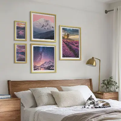 Väggdekoration tavelset med motiv av naturlandskap med lavendelberg