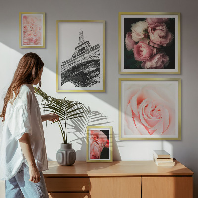 Set om 5 tavlor Rosor Eiffeltornet Romantik