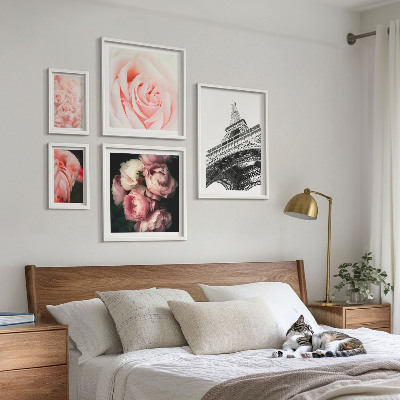 Set om 5 tavlor Rosor Eiffeltornet Romantik