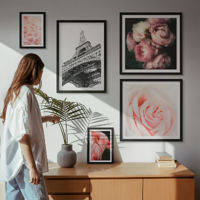 Set om 5 tavlor Rosor Eiffeltornet Romantik