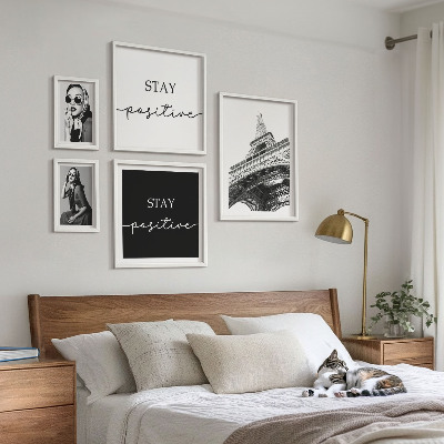 Tavelvägg med 5 tavlor Snygg grafik mode Paris