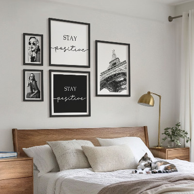 Tavelvägg med 5 tavlor Snygg grafik mode Paris