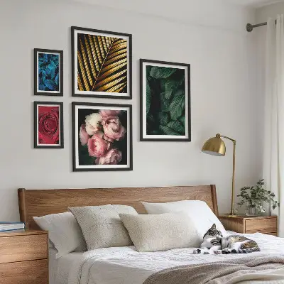 Tavelvägg med växt- och blommotiv set med 5 tavlor