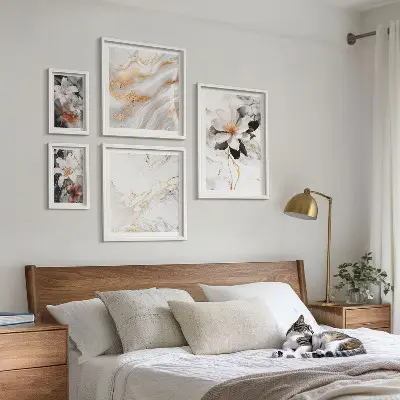 Blommor i marmor set om 5 tavlor med elegant motiv
