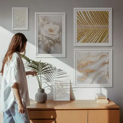 Tavelvägg med 5 tavlor med snygga blommotiv