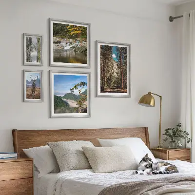 Väggdekoration tavelset med motiv av bergslandskap och vild natur