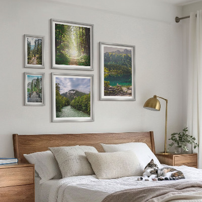 Set om 5 tavlor Bergslandskap och skogsstigar