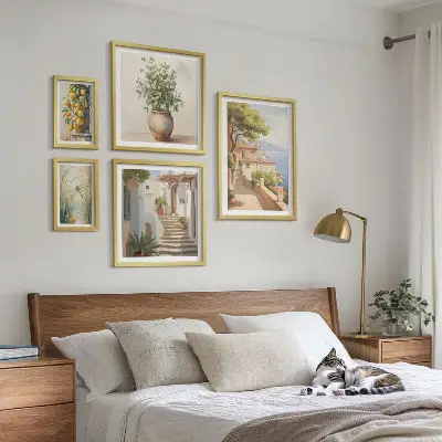 Set med 5 tavlor med motiv av vacker utsikt över kuststäder