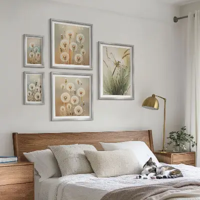 Blommotiv av trollsländor och maskrosor set om 5 tavlor