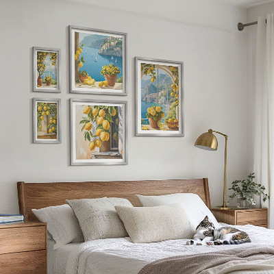 Tavelvägg med 5 tavlor Citron accenter Provence hav