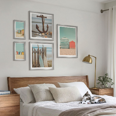 Tavelvägg med 5 tavlor Eleganta strandhus vid havet