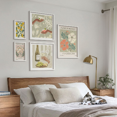Tavelvägg med 5 tavlor Blommor och frukter i vintagestil