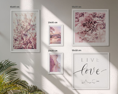 Set om 5 tavlor Blommotiv pastellfärgade slogans