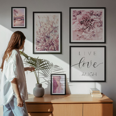 Set om 5 tavlor Blommotiv pastellfärgade slogans