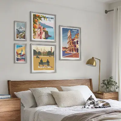 Tavelset med väggdekoration motiv av europeiska stadslandskap