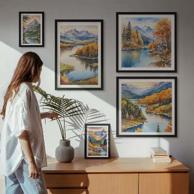 Tavelvägg med 5 tavlor Bergsfloder höstträd