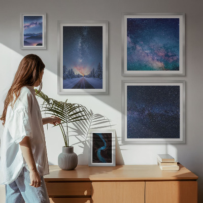 Tavelvägg med 5 tavlor Kosmiska nattlandskap
