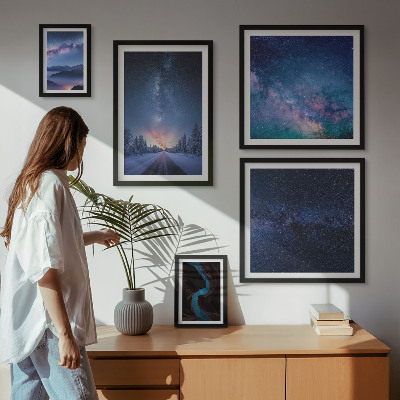 Tavelvägg med 5 tavlor Kosmiska nattlandskap