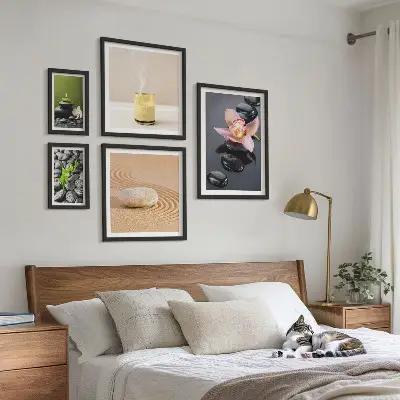 Väggdekoration tavelset med motiv av zen-stenar och orkidéer