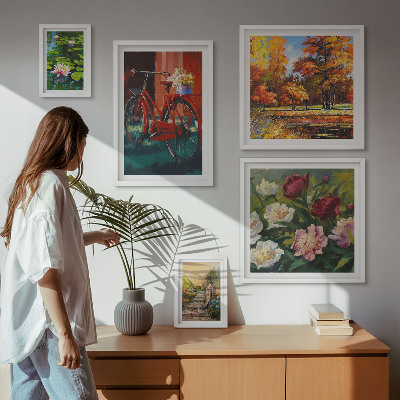 Tavelvägg med 5 tavlor Blomcyklars pittoreska