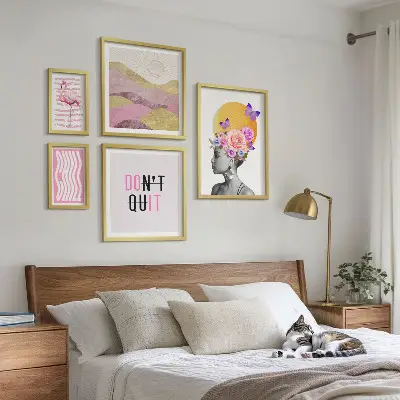 Väggdekoration tavelset med inspiration av blommor i boho-stil