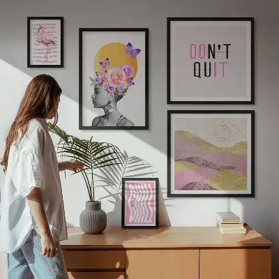 Väggdekoration tavelset med inspiration av blommor i boho-stil