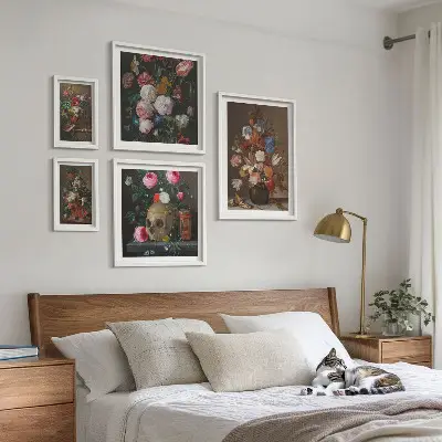 Väggdekoration tavelset med klassiska blomkompositioner