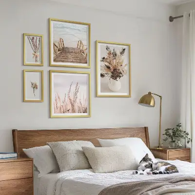 Tavloset med torkade växter och vatten set om 5 delar