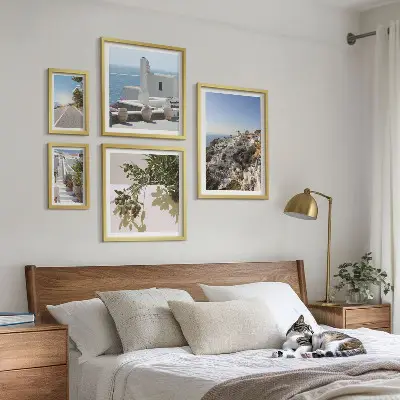 Väggdekoration i tavelset med santorini-motiv