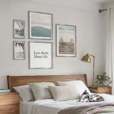 Set med 5 tavlor med motiv av stränder, lugn och havsutsikt