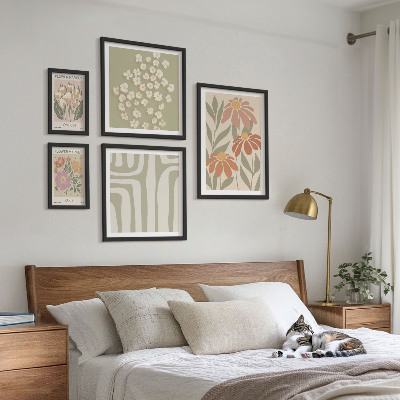 Tavelvägg med 5 tavlor Blommönster London Paris boho